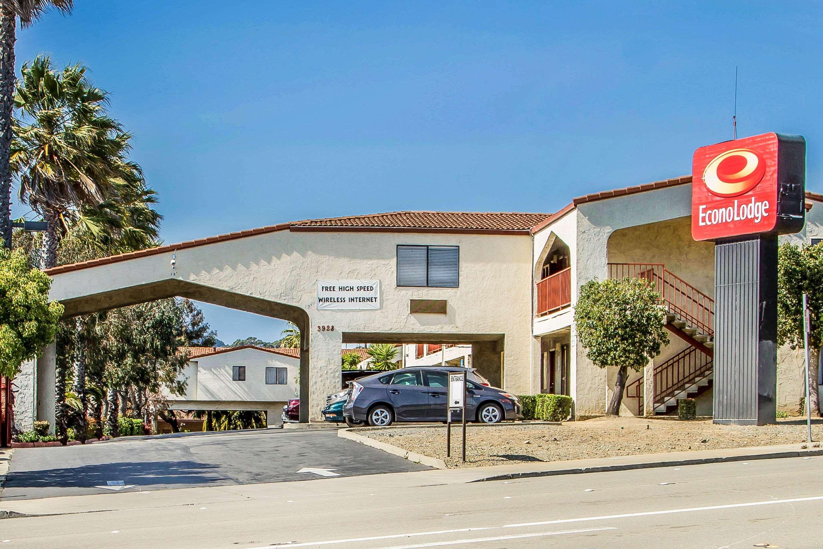 Econo I-580 Lodge